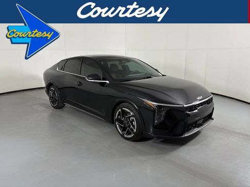 New 2026 Kia K4 GT-Line w/ GT-Line Premium Package FWD image 1