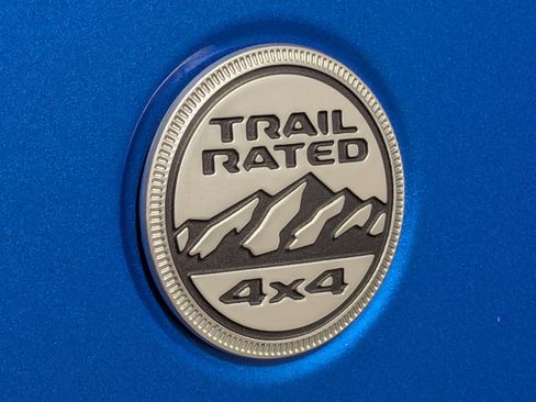 Used 2022 Jeep Wrangler Unlimited Sahara w/ LED Lighting Group image 4