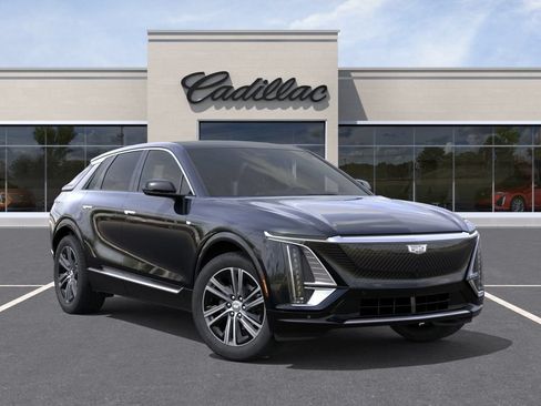 New 2026 Cadillac Lyriq Luxury AWD/4WD image 7