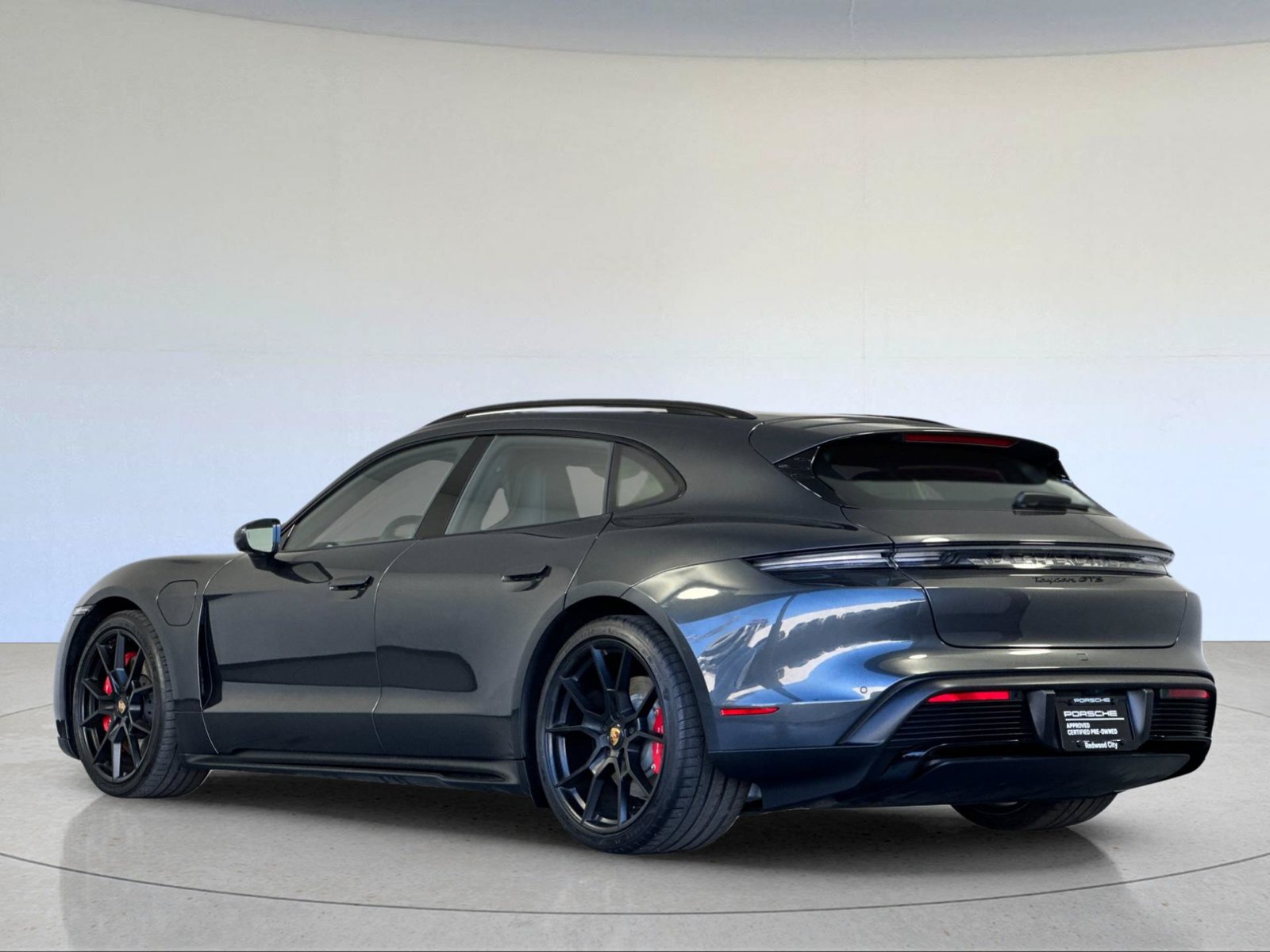 Certified 2024 Porsche Taycan GTS AWD/4WD image 3