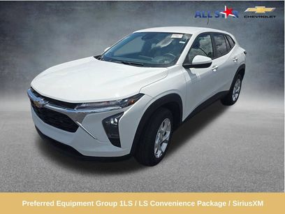 Used 2024 Chevrolet Trax LS w/ LS Convenience Package