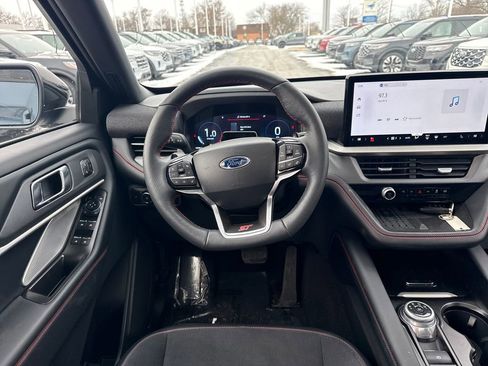 Used 2025 Ford Explorer ST w/ Sun And Sound Package image 21