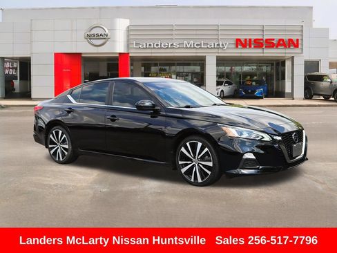 Used 2019 Nissan Altima 2.5 SR FWD image 1