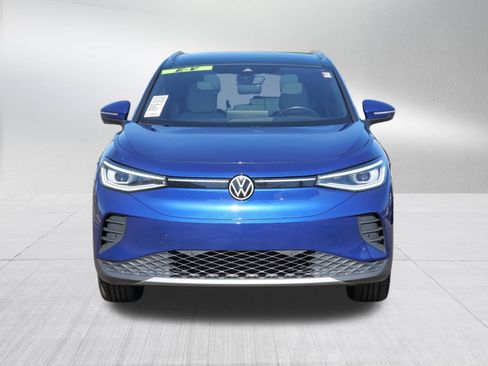 Certified 2022 Volkswagen ID.4 Pro S w/ Gradient Package AWD/4WD image 2