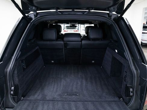 Used 2018 Land Rover Range Rover HSE image 8