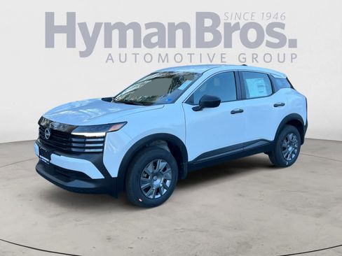 New 2026 Nissan Kicks S image 8