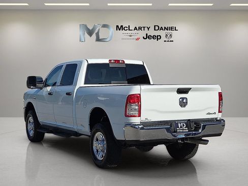 Used 2024 RAM 2500 Tradesman w/ Chrome Appearance Group AWD/4WD image 4