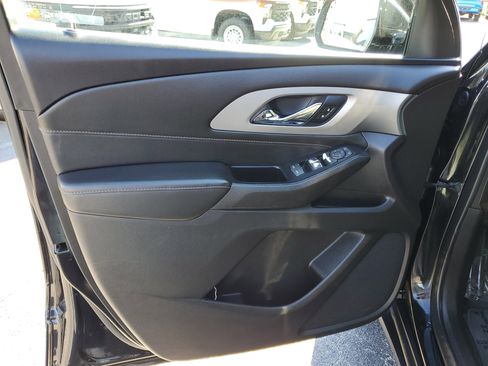 Used 2019 Chevrolet Traverse LS image 10