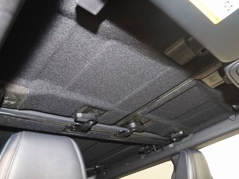 Used 2024 Ford Bronco Outer Banks image 11