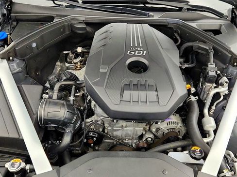 Used 2023 Genesis G70 2.0T AWD/4WD image 27