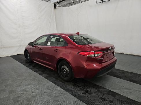 Used 2025 Toyota Corolla LE FWD image 6