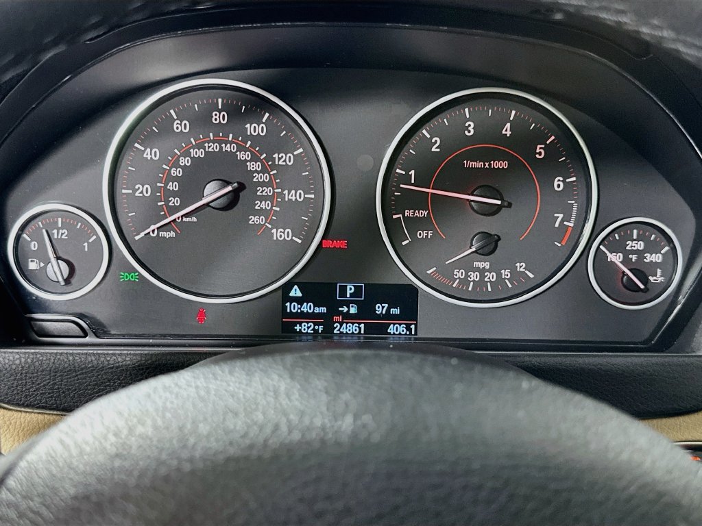 Used 2018 BMW 330i Sedan RWD image 12
