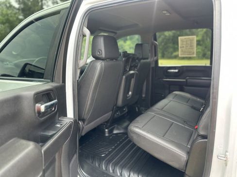 Used 2024 Chevrolet Silverado 3500 W/T AWD/4WD image 8