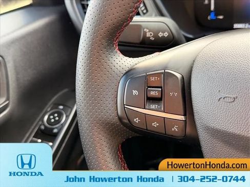 Used 2025 Ford Escape ST-Line image 11