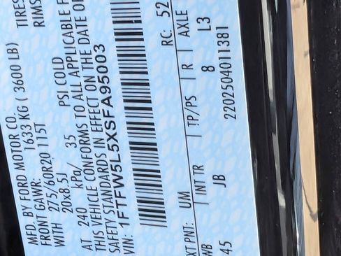 Used 2025 Ford F150 Lariat w/ Equipment Group 502A High image 30