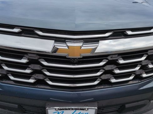 Used 2025 Chevrolet Equinox LT FWD image 11