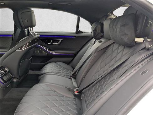 New 2026 Mercedes-Benz S 580 4MATIC Sedan image 16