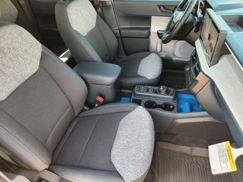 New 2026 Ford Maverick XLT image 13