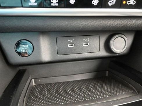 Used 2025 Nissan Rogue SV AWD/4WD image 21