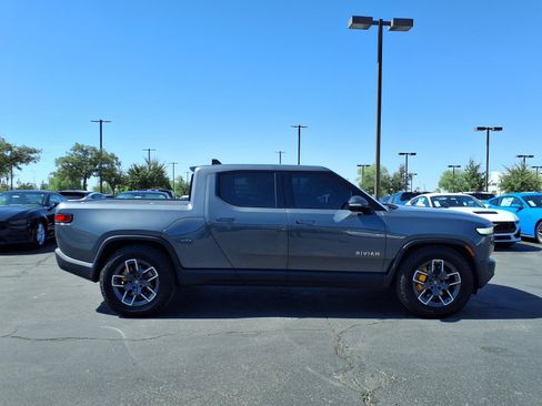 Used 2022 Rivian R1T Adventure AWD/4WD image 7