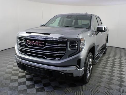 New 2026 GMC Sierra 1500 SLT image 24