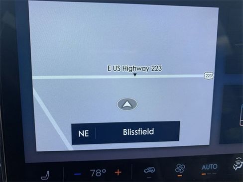 Used 2024 Lincoln Corsair AWD image 14