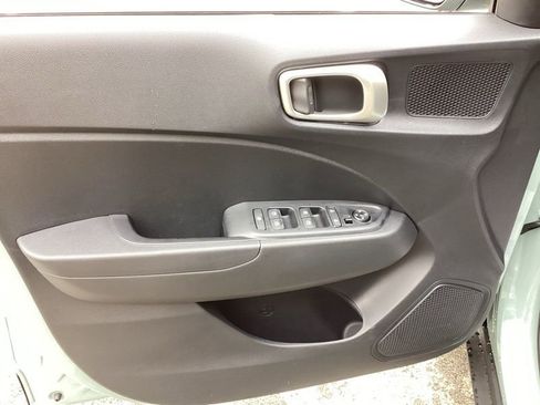 New 2026 Hyundai Venue FWD image 21
