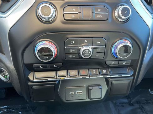 Used 2021 GMC Sierra 1500 Elevation image 41