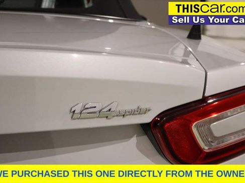 Used 2020 FIAT 124 Spider Lusso w/ Convenience Group RWD image 13