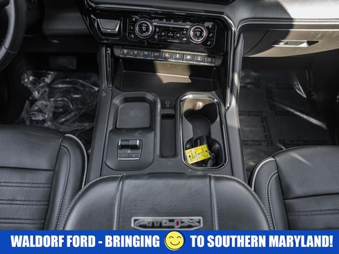 Used 2024 GMC Sierra 2500 AT4X w/ AT4X AEV Edition image 39