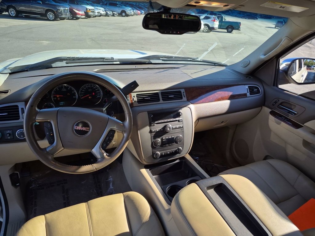 Used 2011 GMC Sierra 1500 SLT w/ SLT White Diamond Edition AWD/4WD image 8