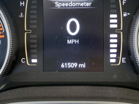 Used 2020 Jeep Cherokee Latitude Plus image 16