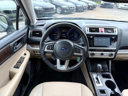 Used 2016 Subaru Outback 2.5i Limited w/ Popular Package #4 image 18