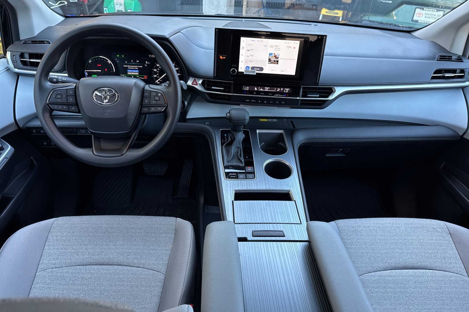 Certified 2026 Toyota Sienna LE FWD image 18