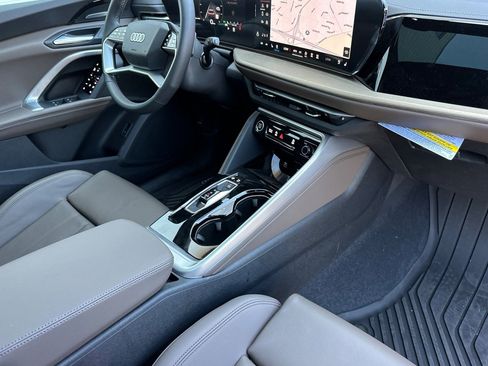 New 2025 Audi Q5 Premium Plus AWD/4WD image 15