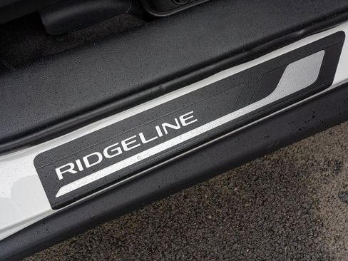 New 2026 Honda Ridgeline Black Edition image 28