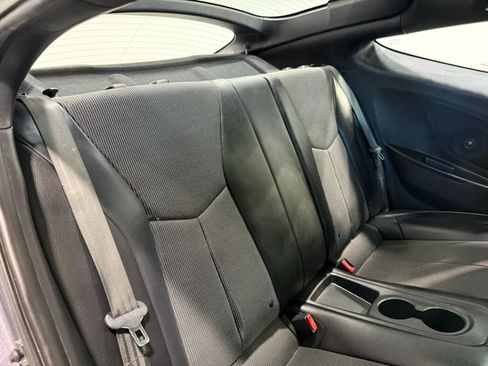 Used 2016 Hyundai Veloster w/ Option Group 02 image 30