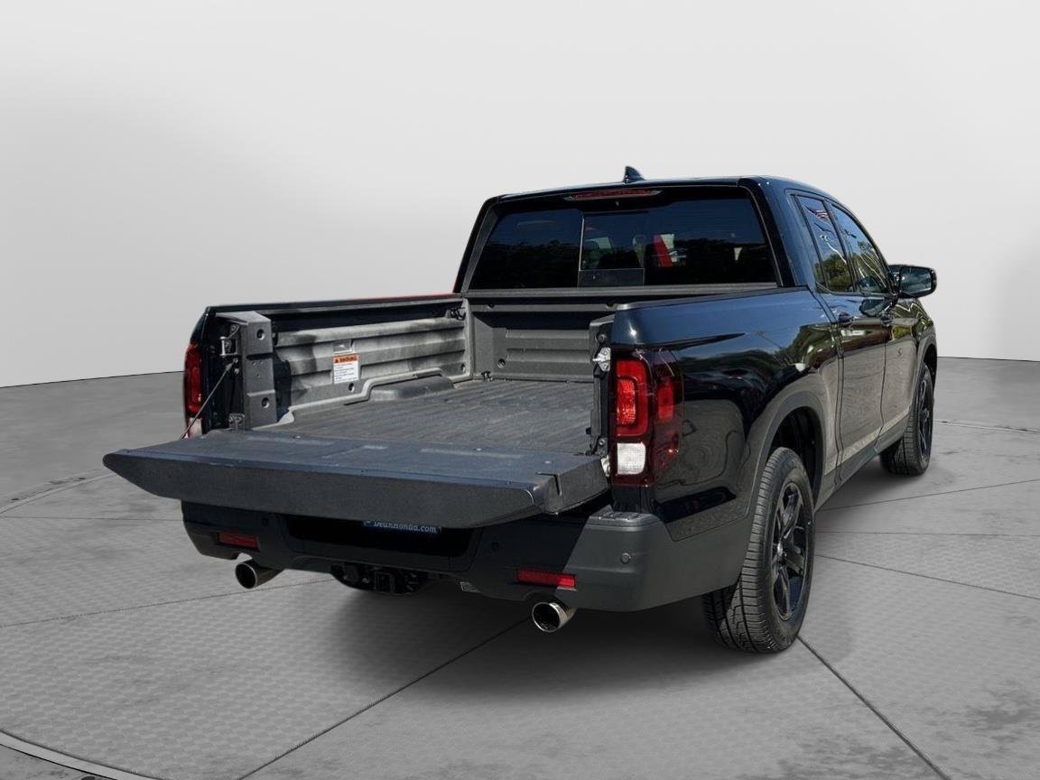 Certified 2023 Honda Ridgeline Black Edition image 44