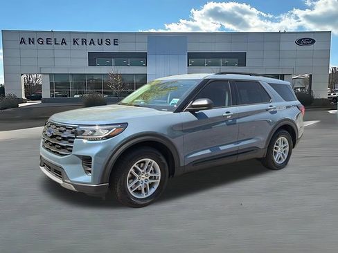 New 2026 Ford Explorer Active image 3