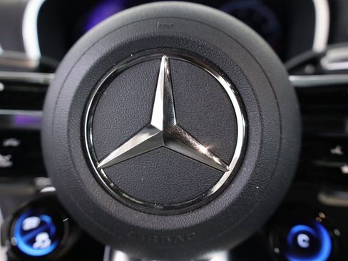 Used 2023 Mercedes-Benz SL 55 AMG 4MATIC image 19