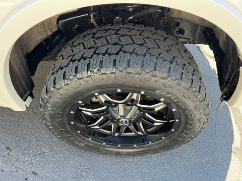 Used 2017 Ford F150 Limited w/ Trailer Tow Package image 13