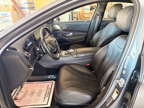 Used 2017 Mercedes-Benz S 550 S 550 4MATIC Sedan 4D image 11
