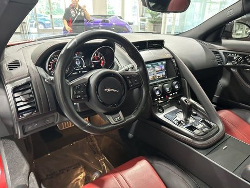 Used 2016 Jaguar F-TYPE R AWD/4WD image 3