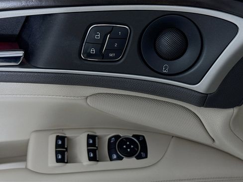 Used 2019 Lincoln MKZ Reserve w/ Reserve Plus Package image 21