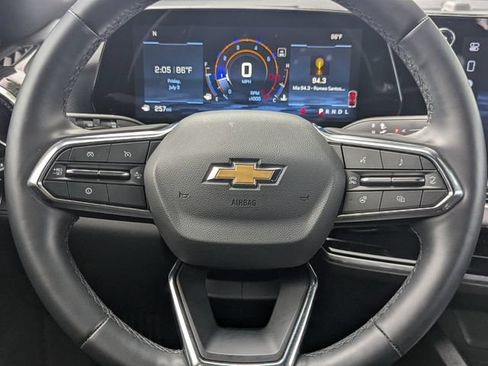 Used 2026 Chevrolet Equinox LT FWD image 15