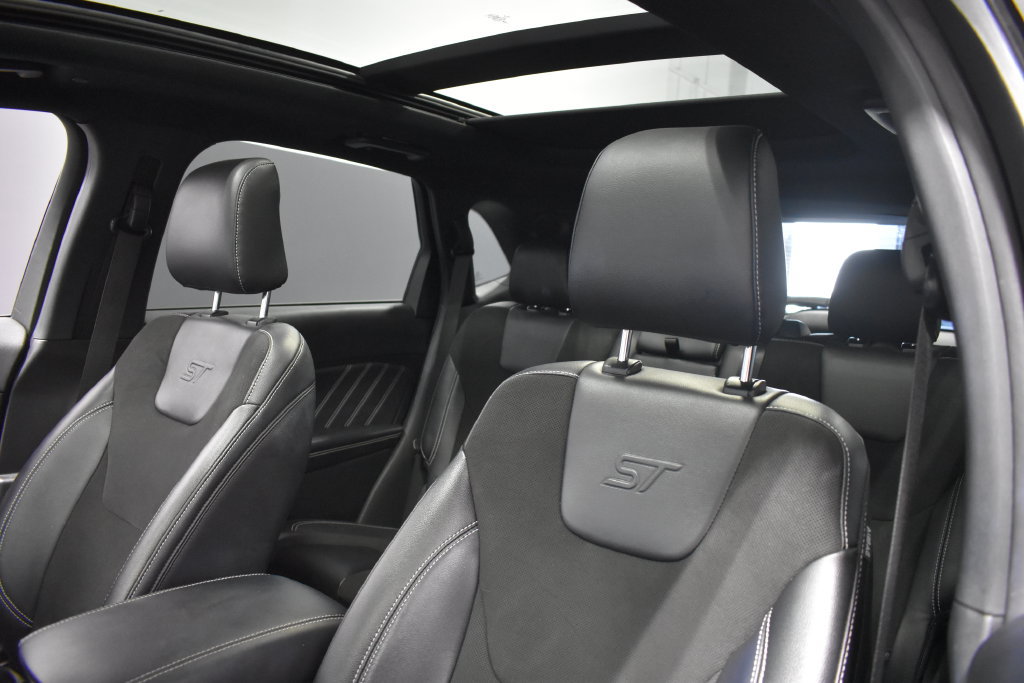 Used 2024 Ford Edge ST w/ Equipment Group 401A AWD/4WD image 15