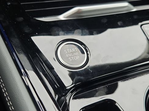 New 2026 Audi Q3 quattro 2.0T AWD/4WD image 16