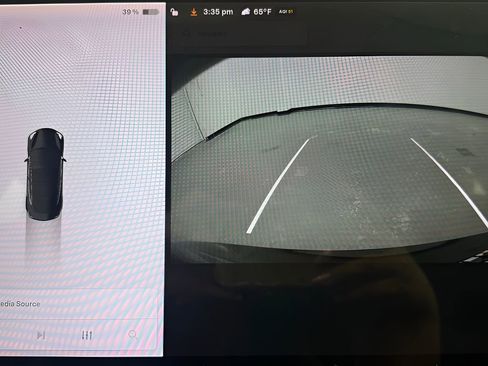 Used 2018 Tesla Model 3 Long Range RWD image 27