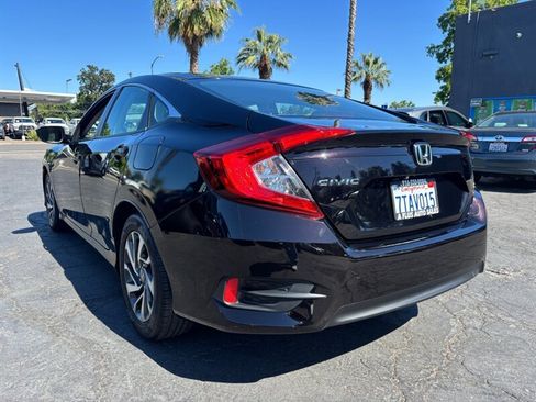 Used 2016 Honda Civic EX image 6