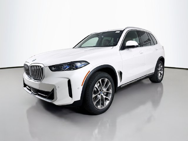 Used 2026 BMW X5 xDrive40i w/ Premium Package AWD/4WD image 3
